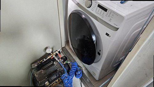 서초구 누수탐지 공압 검사와 청음 탐지를 진행하는 누수 점검 현장