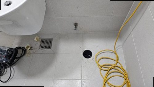 부산 서구 누수탐지 수도계량기 별침과 배관 누수 점검 모습