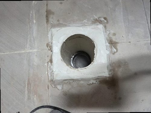 용산구 누수탐지 욕실 천장 얼룩과 배수구 주변 누수 흔적 점검