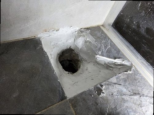 기흥구 누수탐지 베란다 천장 물자국과 창틀 주변 누수 흔적 확인