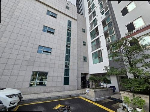 계양구 누수탐지 수도계량기 별침과 실내 누수 피해를 확인하는 모습